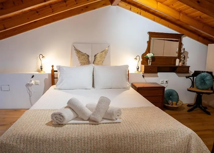 Hermes Traditional House In Gialos Vilă