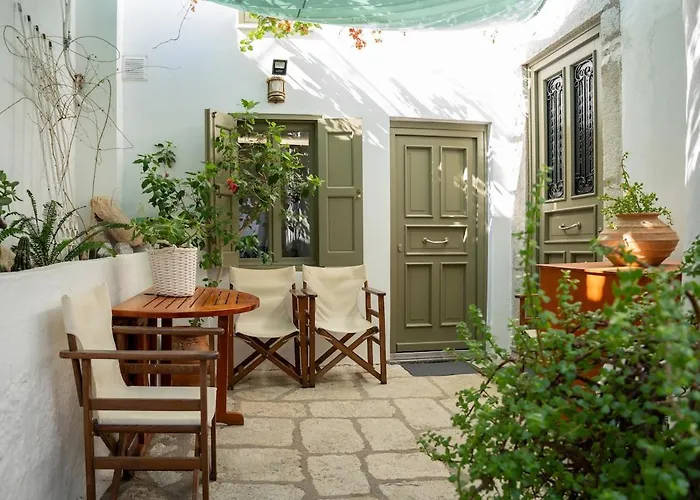 Hermes Traditional House In Gialos Vilă *