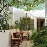 Hermes Traditional House In Gialos Villa Symi