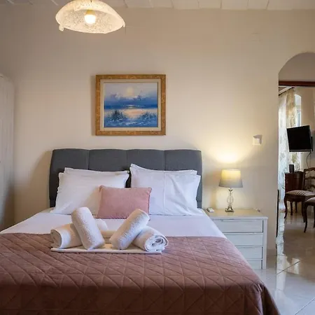Villa Hermes Traditional House In Gialos